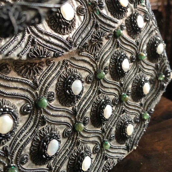 Vintage Silk, Natural Emeralds & Natural Baby Pearls Handbag ♥️ - Picture 6 of 16